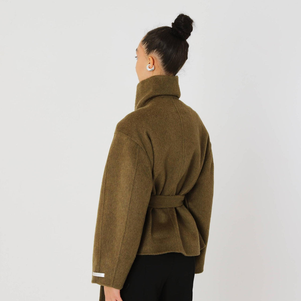 Wool Oversized Short Coat Featuring Side Pockets for Everyday Winter Outerwear by Lilla