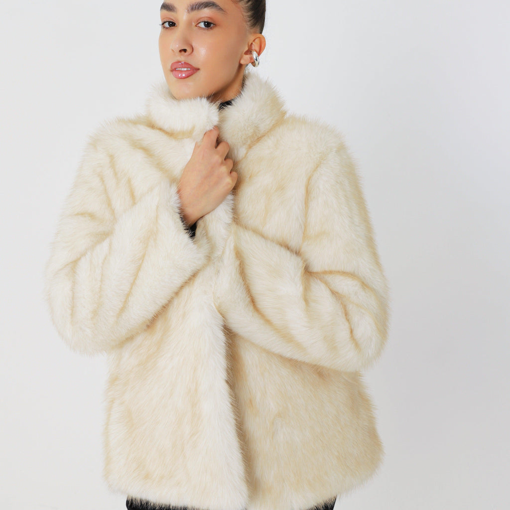 Minimal Oversized Winter Coat featuring Functional Side Pockets City Outerwear by Lilla