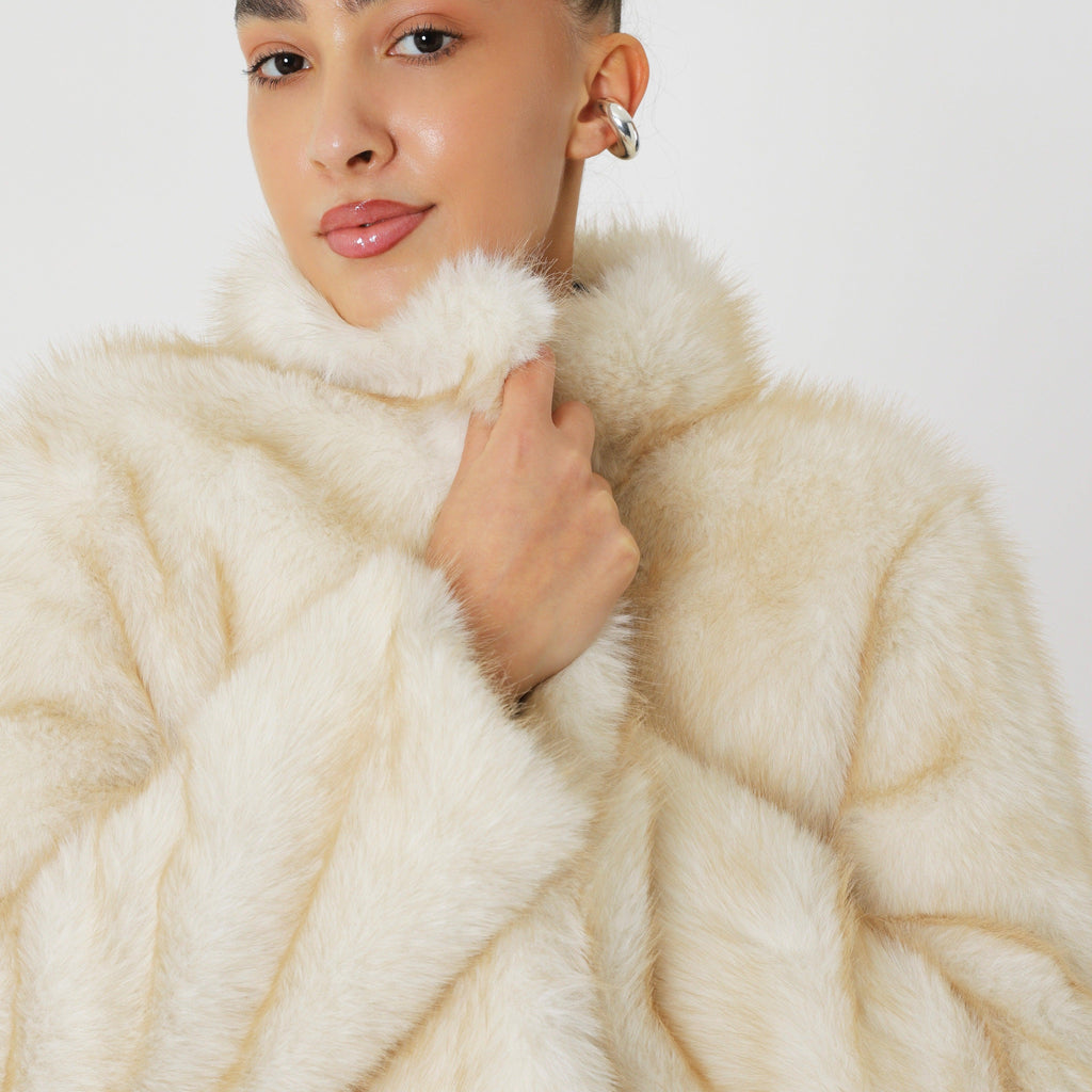 Minimal Oversized Winter Coat featuring Functional Side Pockets City Outerwear by Lilla